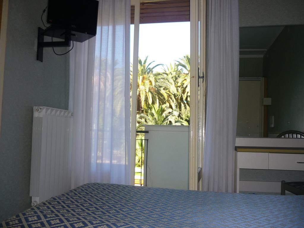 Hotel Europa Arma di Taggia Pokoj fotografie