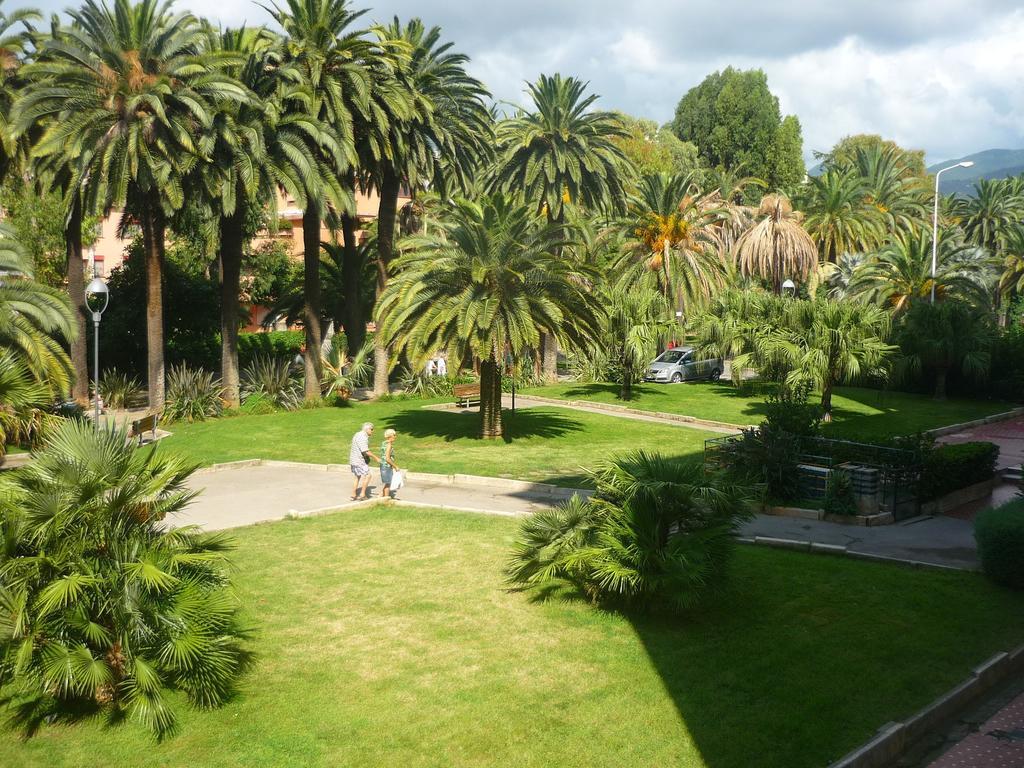 Hotel Europa Arma di Taggia Exteriér fotografie
